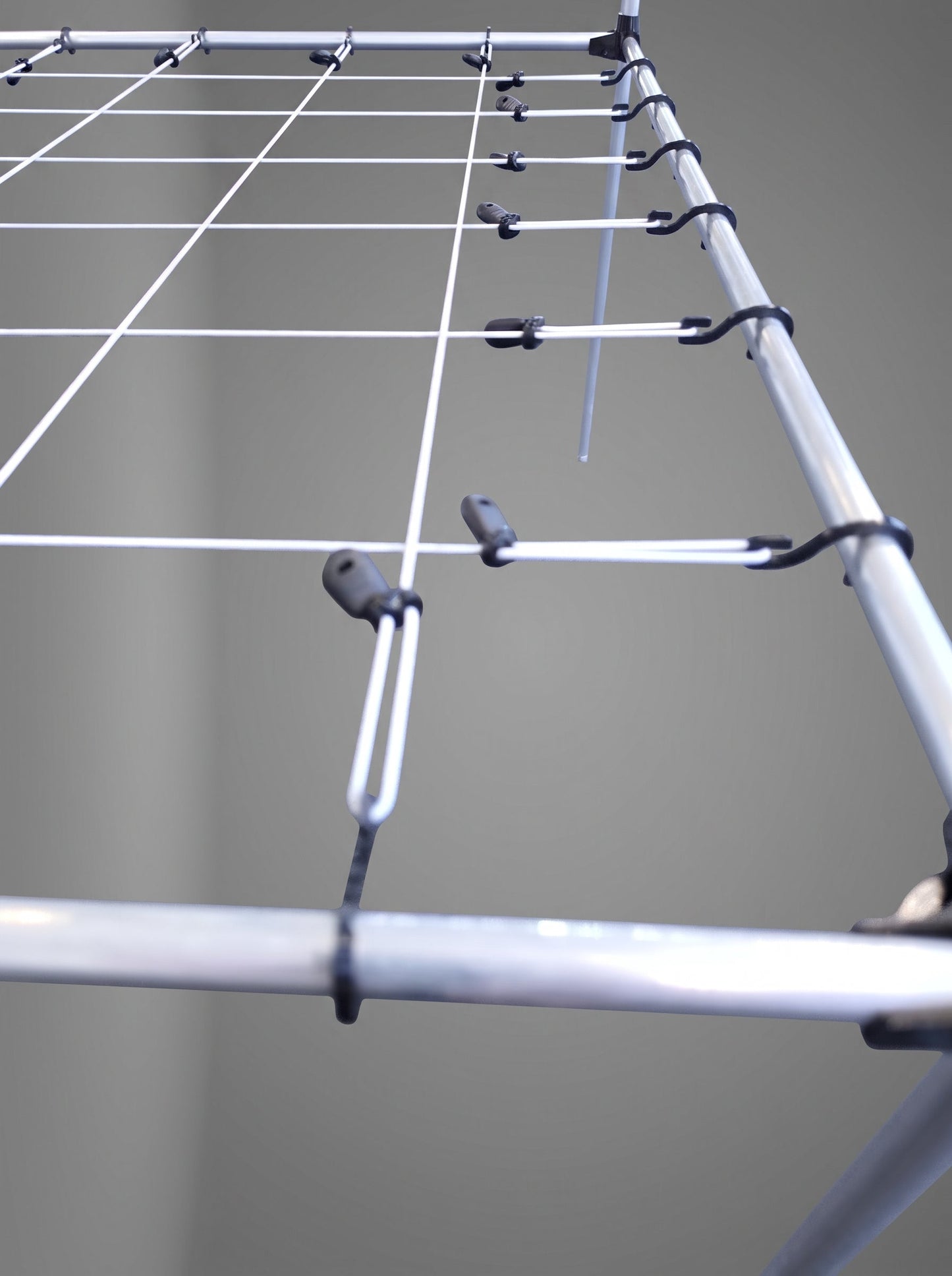 FlexGrow SCROG-Netz Detail der einzeln spannbaren Leinen